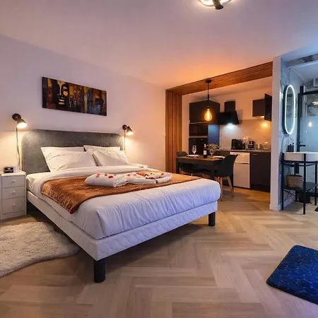 L'escale Royale Apartment *